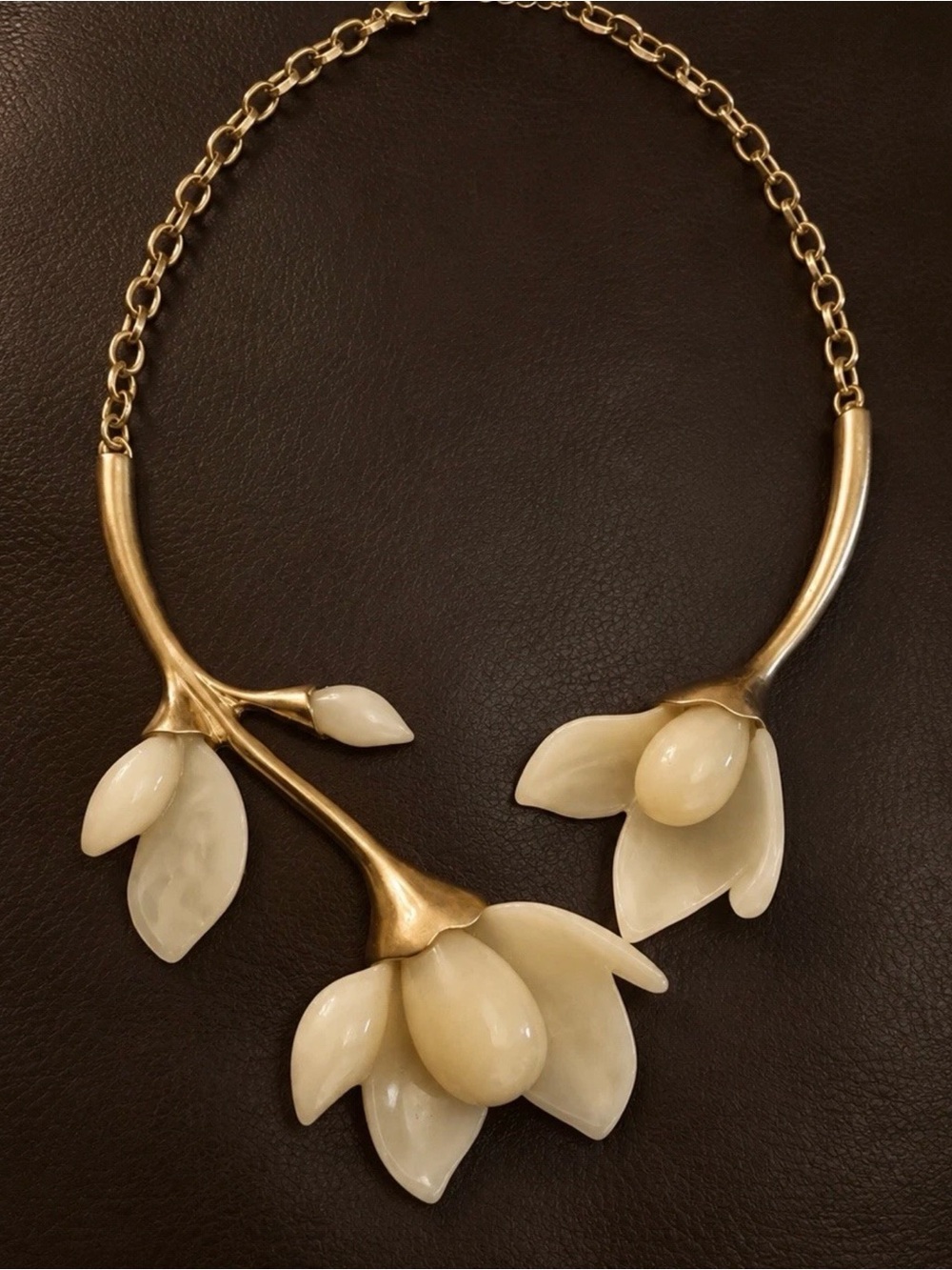 Art Nouveau Artisanal Flower Necklace Museum Magnolia Floral Jade Gold Botanical - Picture 3 of 8